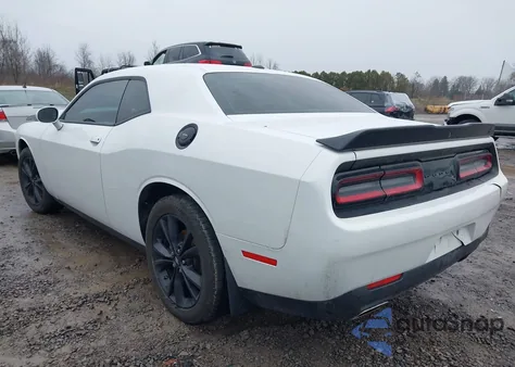 2022 Dodge Challenger Sxt Awd из США, поврежденный, VIN 2C3CDZGG3NH151978